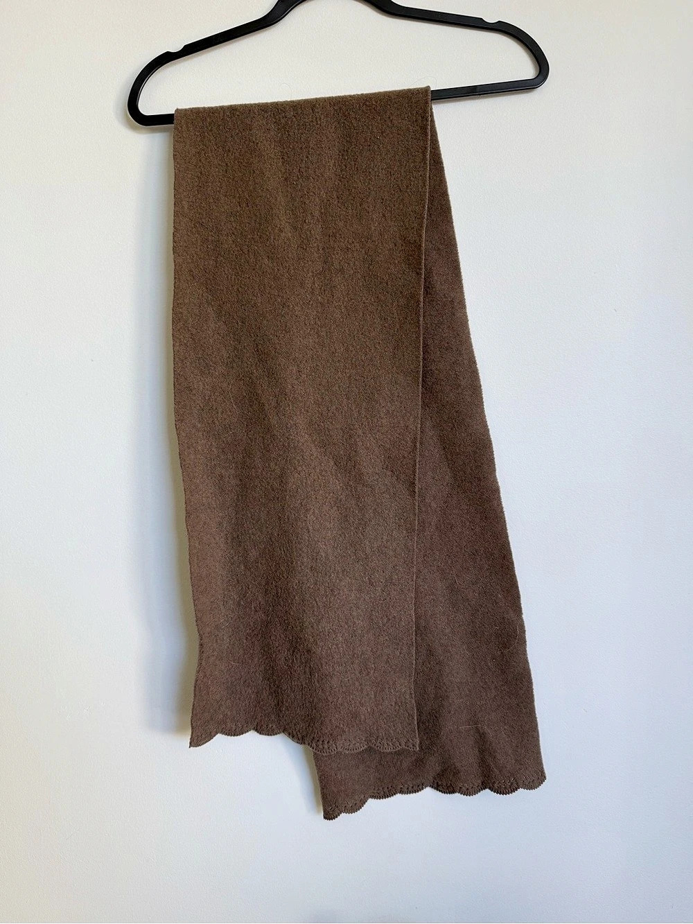 Brown Scalloped Edge Wrap Like New
